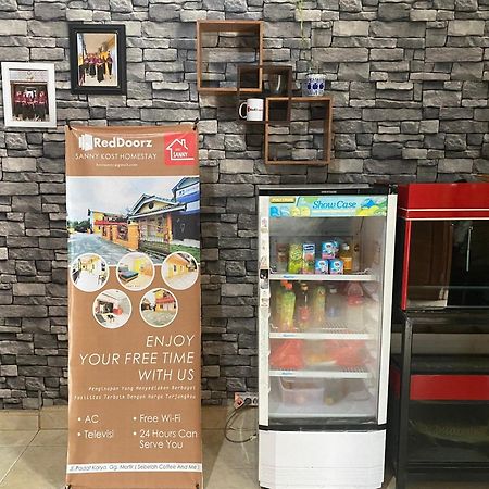 Reddoorz @ Jalan Padat Karya Prabumulih Perabumulih 외부 사진